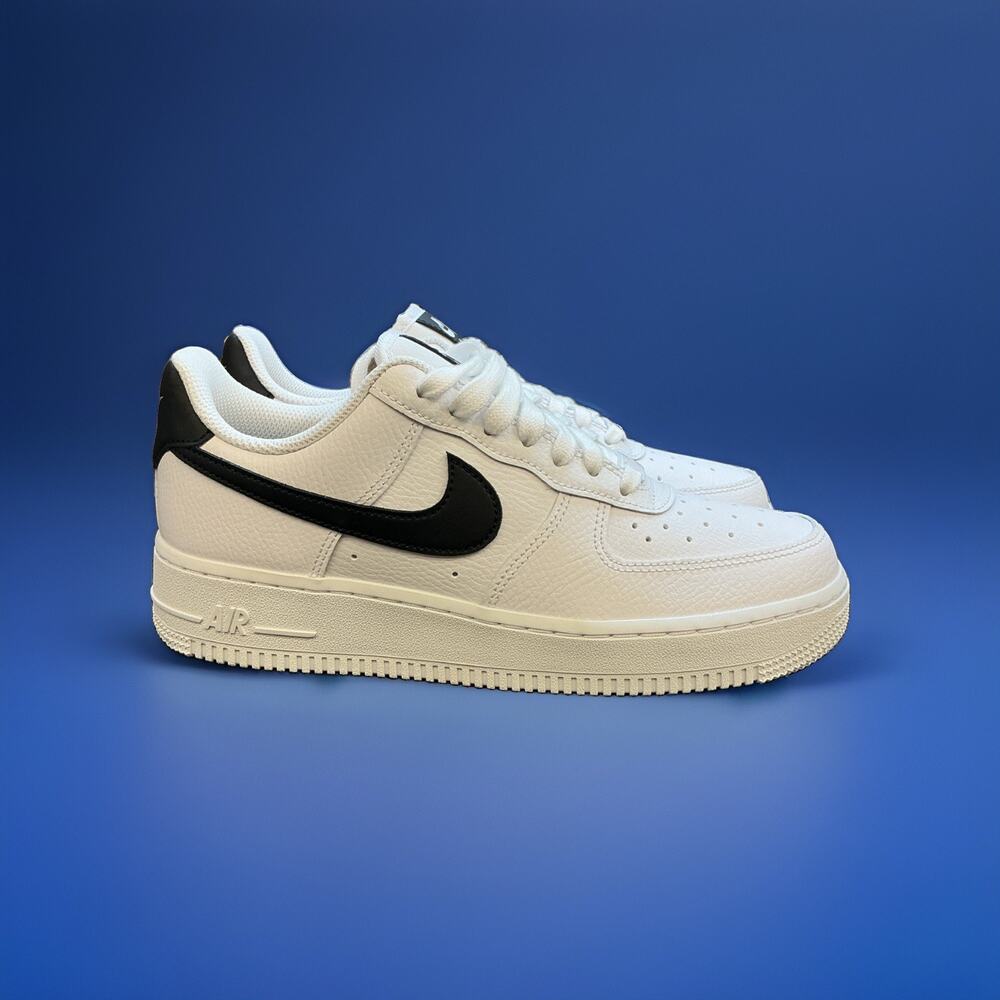 Size 8 - Nike Air Force 1 '07 White Black W